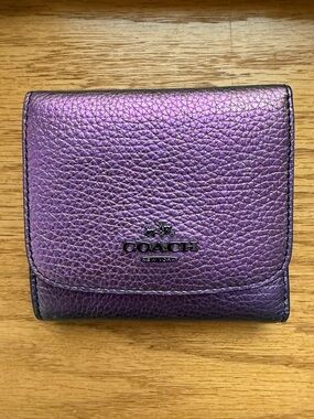 Coach Hologram Small Wallet new